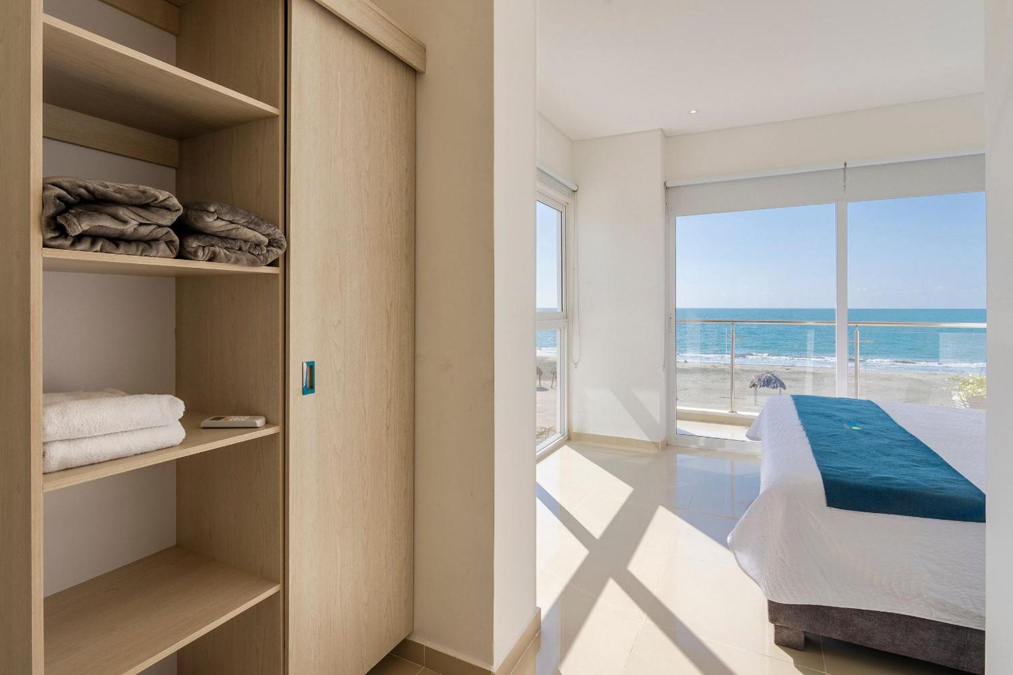 Amazing Beach House 13Br W/Pool & Staff Cartagena ภายนอก รูปภาพ